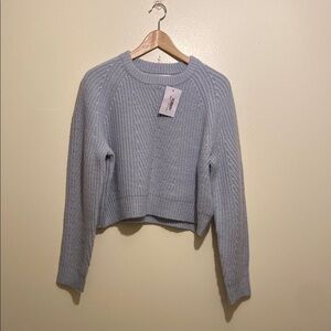 OAK + FORT BEAUTIFUL BLUE CROP STYLE CABLE KNIT SWEATER. Size S . New